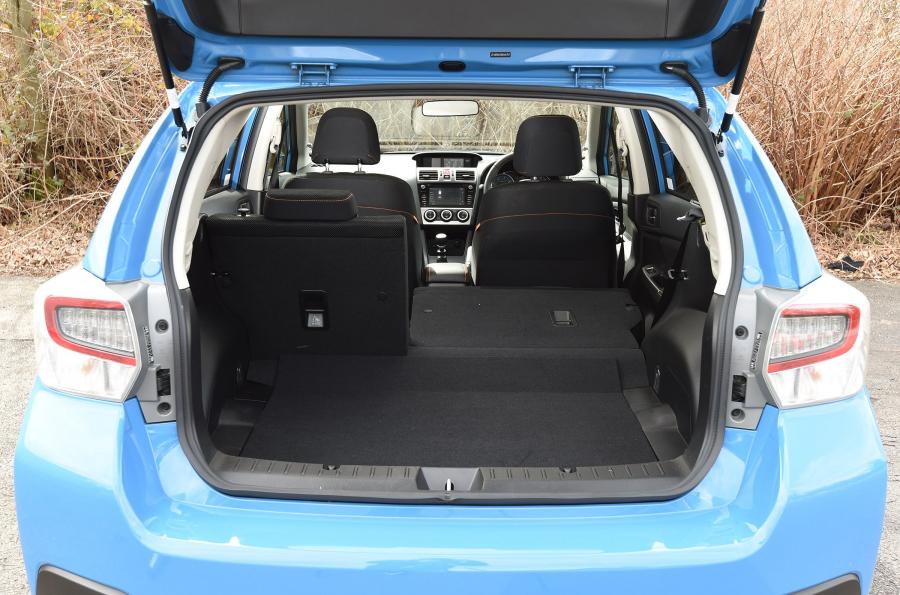 Багажник Subaru XV 2016 года  (UK) (фото 26 из 29)